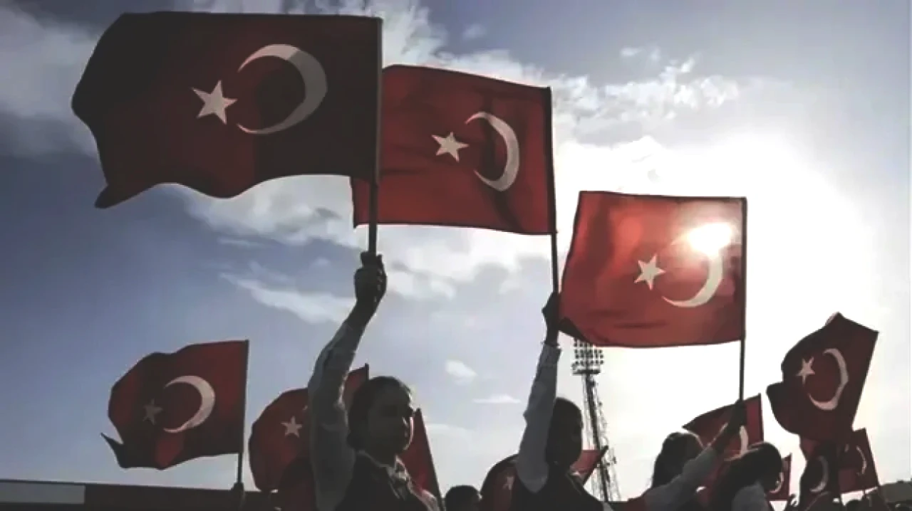 29 Ekim Cumhuriyet Bayramı Ne Zaman? Resmi Tatil Detayları ve Tarih!